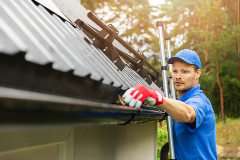 Commercial Gutter Cleaning in Sacramento, CA